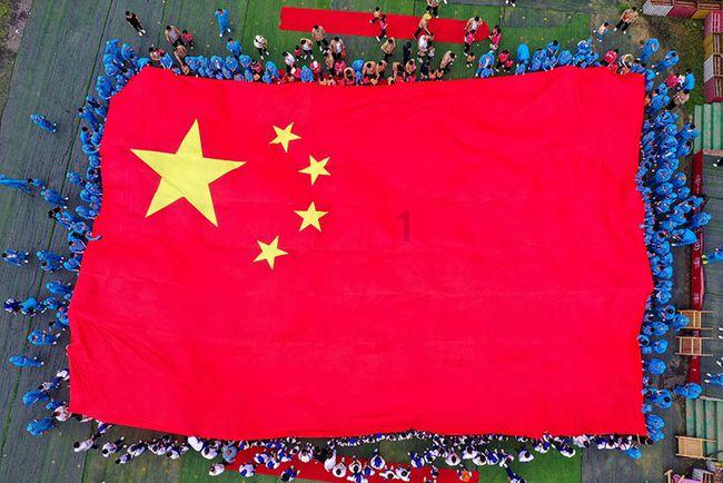 永兴县为首位集中供养的百岁老人庆生